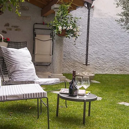 Casa Eli * Cambiasca